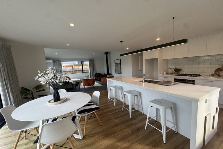 Photo of property in 46 Muster Road, Jacks Point, 9371