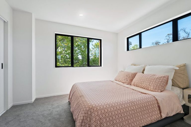 Photo of property in 11/20 Seabrook Avenue, New Lynn, Auckland, 0600