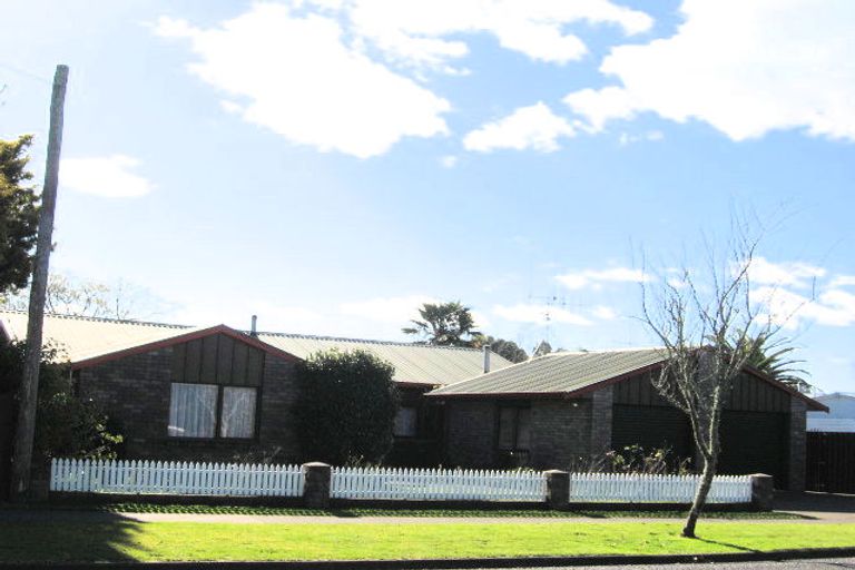 Photo of property in 25 Alderson Road, Fairview Downs, Hamilton, 3214