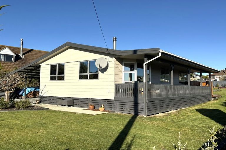 Photo of property in 38 Saint Catherine Street, Kaitangata, 9210