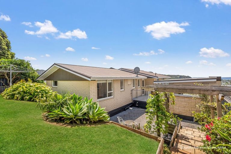 Photo of property in 5 Pine Grove, Tairua, 3508