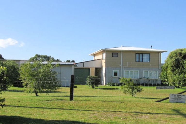 Photo of property in 55 Riverview Road, Cooks Beach, Whitianga, 3591