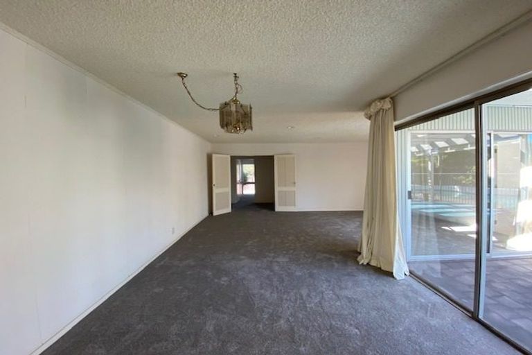 Photo of property in 21a Bramley Drive, Farm Cove, Auckland, 2012