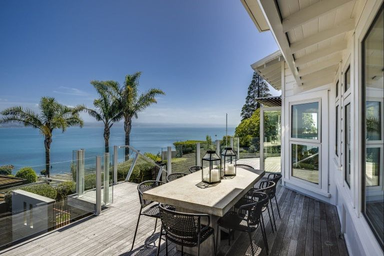 Photo of property in 8 Kowhai Road, Bluff Hill, Napier, 4110