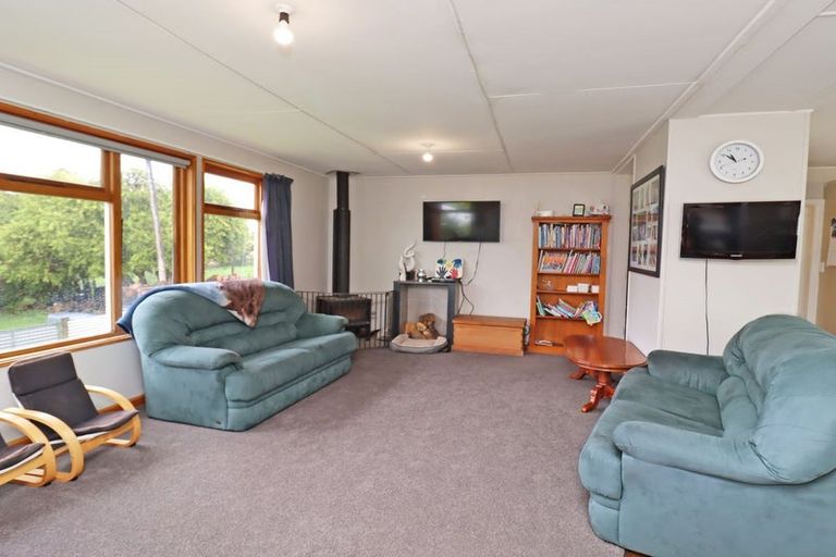 Photo of property in 16 Rees Street, Duntroon, Oamaru, 9494