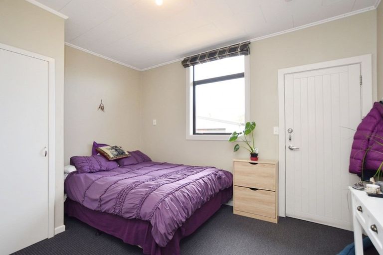 Photo of property in 289 Tay Street, Turnbull Thomson Park, Invercargill, 9810