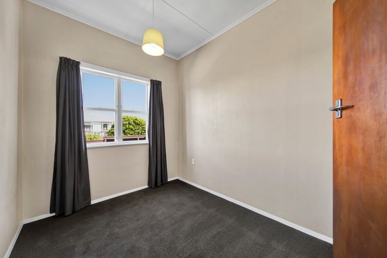 Photo of property in 27/27a Swansea Road, Stratford, 4332