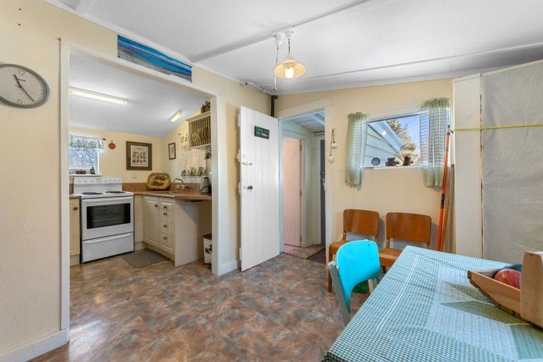 Photo of property in 1 Alexandra Terrace, Lake Tekapo, 7999
