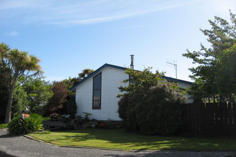 Photo of property in 8 Martin Place, Carters Beach, Westport, 7825