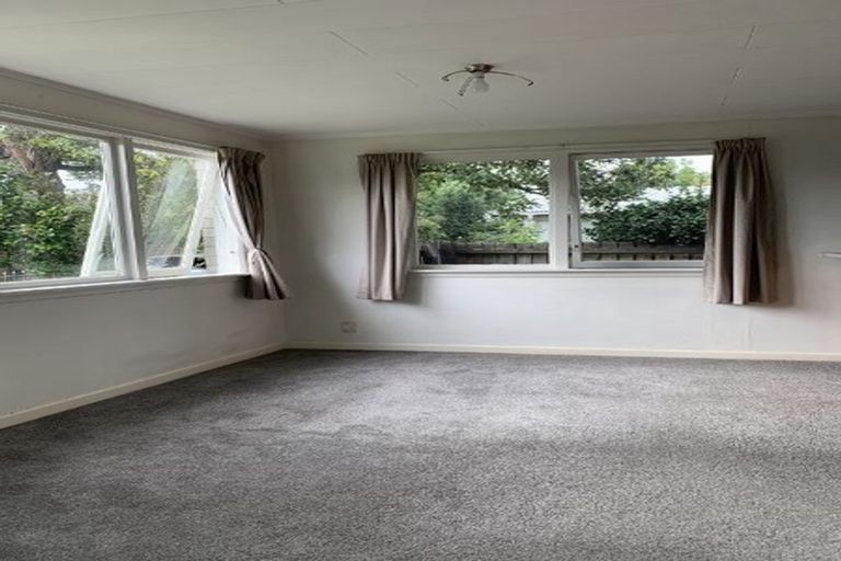 Photo of property in 185 Avonhead Road, Avonhead, Christchurch, 8042