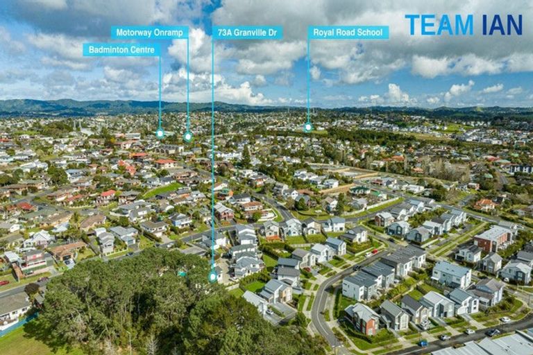 Photo of property in 73a Granville Drive, Massey, Auckland, 0614