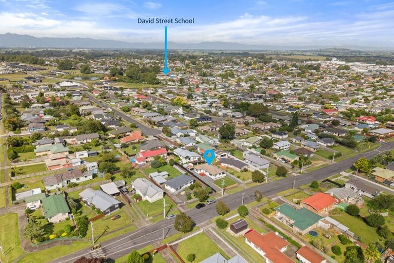 Photo of property in 27 Young Street, Morrinsville, 3300