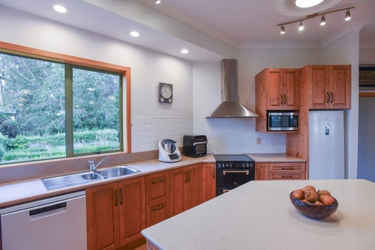 Photo of property in 24 Stephen Road, Browns, Winton, 9781