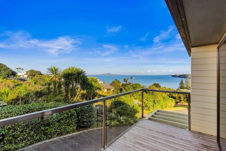 Photo of property in 28a Orchard Road, Waiake, Auckland, 0630