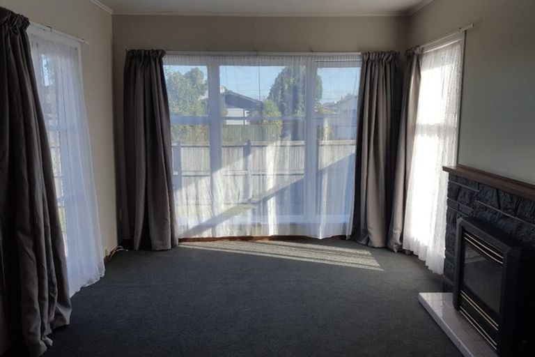 Photo of property in 28 Priscilla Crescent, Melville, Hamilton, 3206