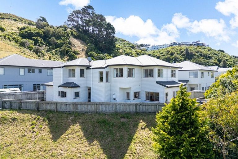 Photo of property in 23 Chippenham Grove, Churton Park, Wellington, 6037