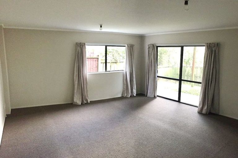 Photo of property in 1/13 Naviti Place, Browns Bay, Auckland, 0630