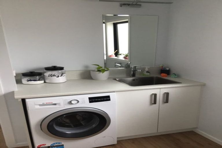 Photo of property in 15 Jasmine Avenue, Dinsdale, Hamilton, 3204