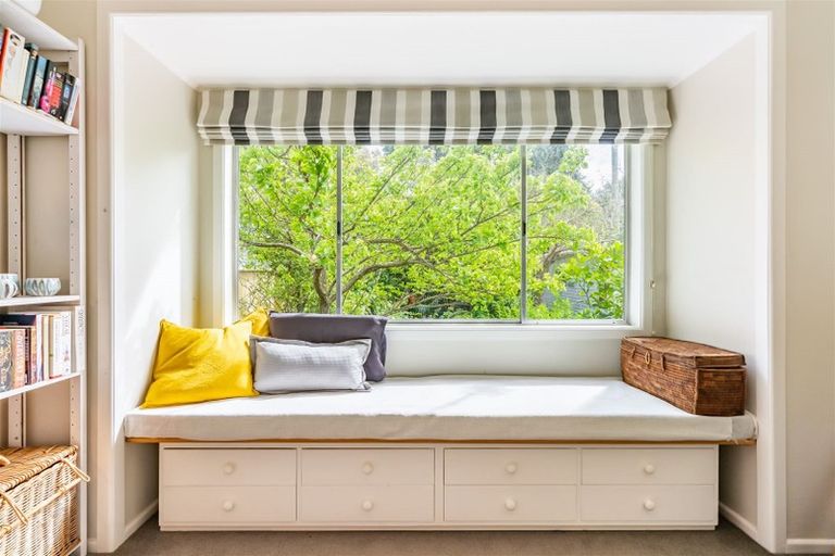 Photo of property in 93 Oroua Street, Eastbourne, Lower Hutt, 5013