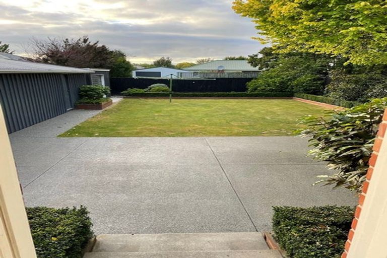 Photo of property in 6 Torquay Place, Bryndwr, Christchurch, 8053