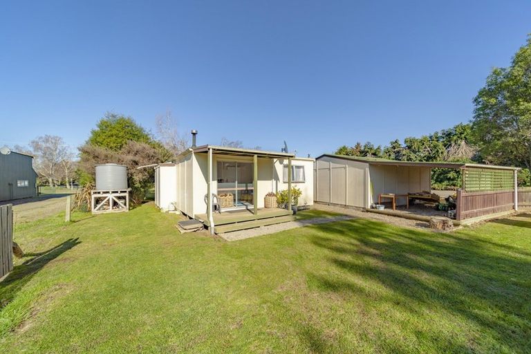 Photo of property in 38 Owen Street, Tikokino, Waipawa, 4273