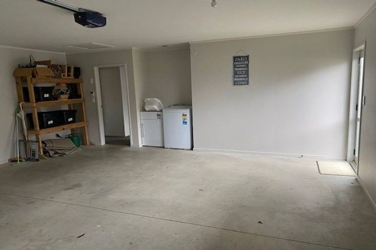 Photo of property in 4 Aoraki Road, Poraiti, Napier, 4112