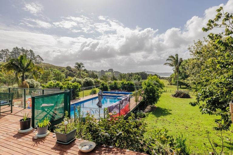 Photo of property in 98 Edmonds Road, Kerikeri, 0293