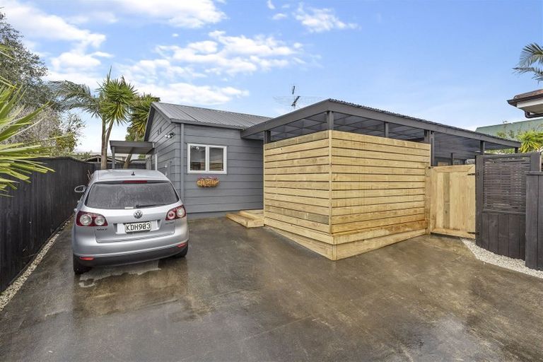 Photo of property in 5a Everingham Place, Sunnyhills, Auckland, 2010