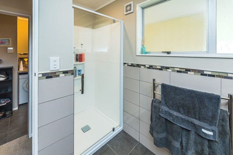 Photo of property in 56 Peakes Road, Springvale, Whanganui, 4501