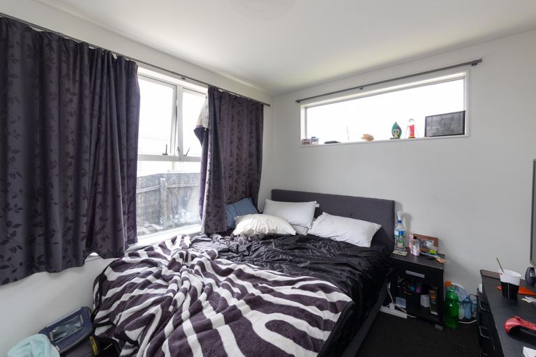 Photo of property in 10 Hereford Street, West End, Palmerston North, 4410