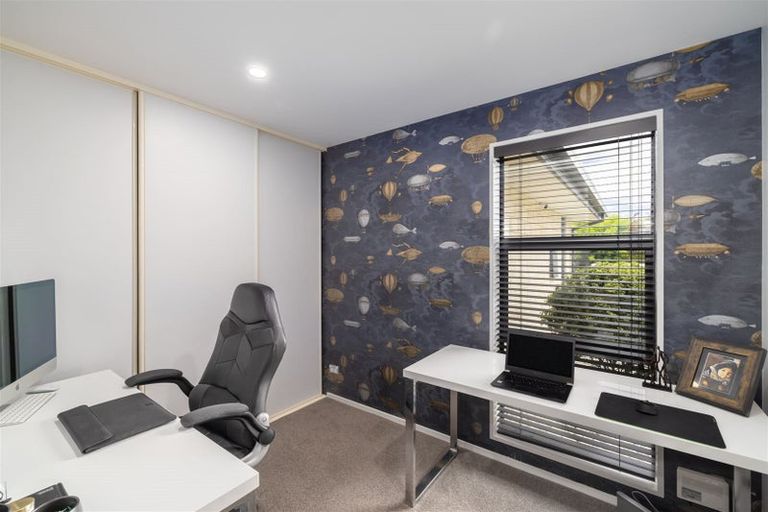 Photo of property in 1 Hawthorn Mews, Rangiora, 7400