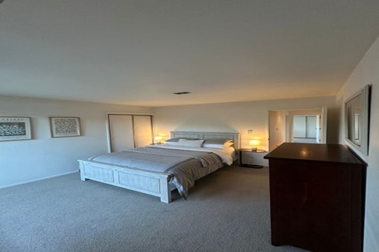 Photo of property in 1/195b Wairakei Road, Bryndwr, Christchurch, 8053