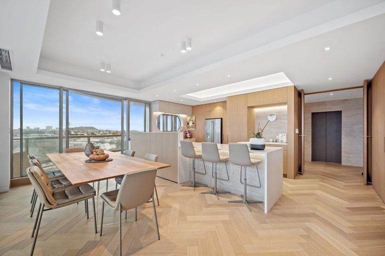 Photo of property in Shangri La Apartments, 6/97 Jervois Road, Herne Bay, Auckland, 1011