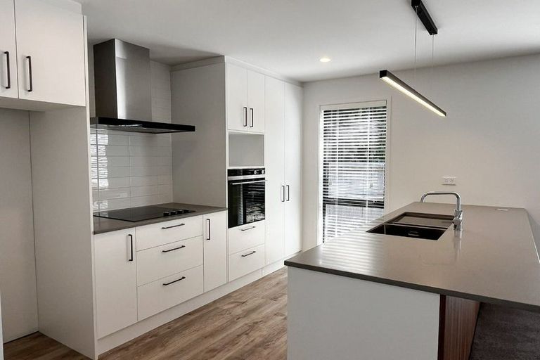 Photo of property in 2/8 Cherry Place, Casebrook, Christchurch, 8051