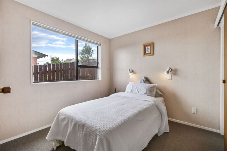 Photo of property in 1/35 Belmont Terrace, Milford, Auckland, 0620