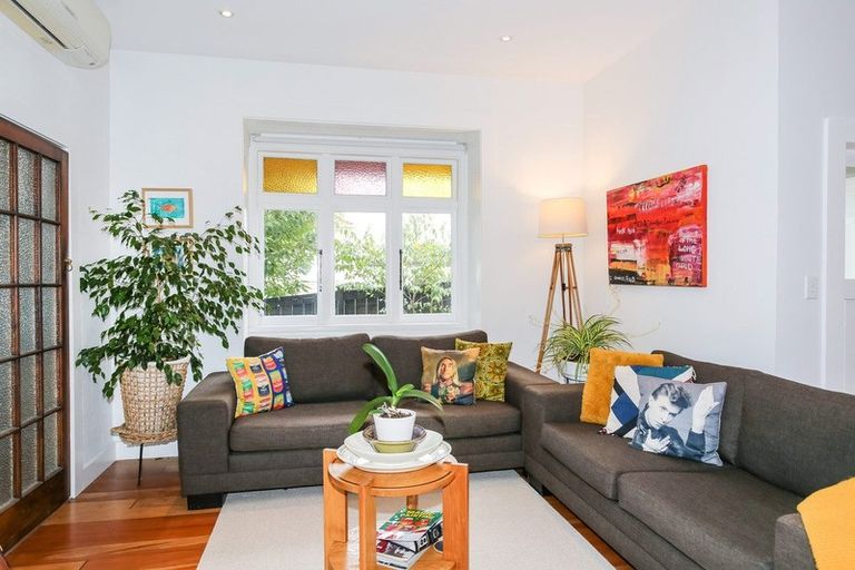 Photo of property in 26a Victoria Street, Pukekohe, 2120