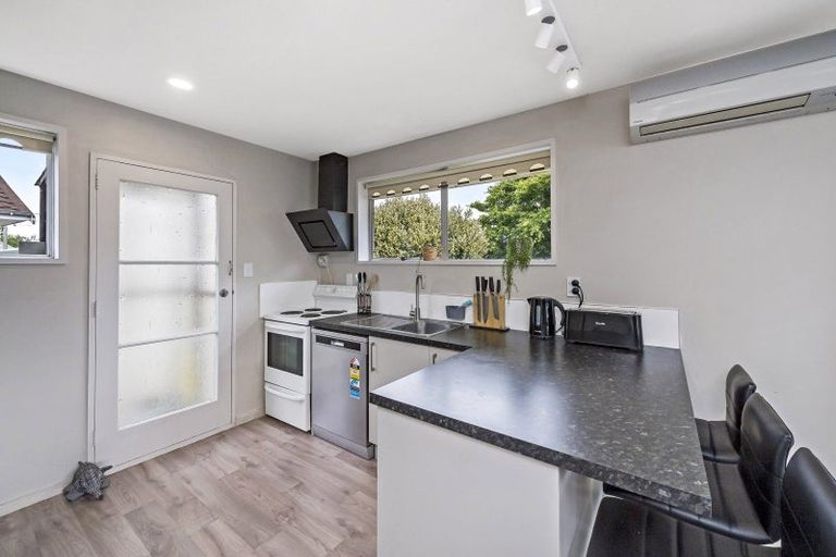 Photo of property in 2/3 Korora Street, Bromley, Christchurch, 8062