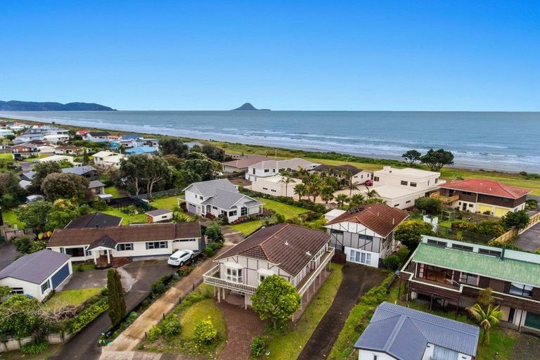 Photo of property in 9 Eruini Street, Ohope, 3121