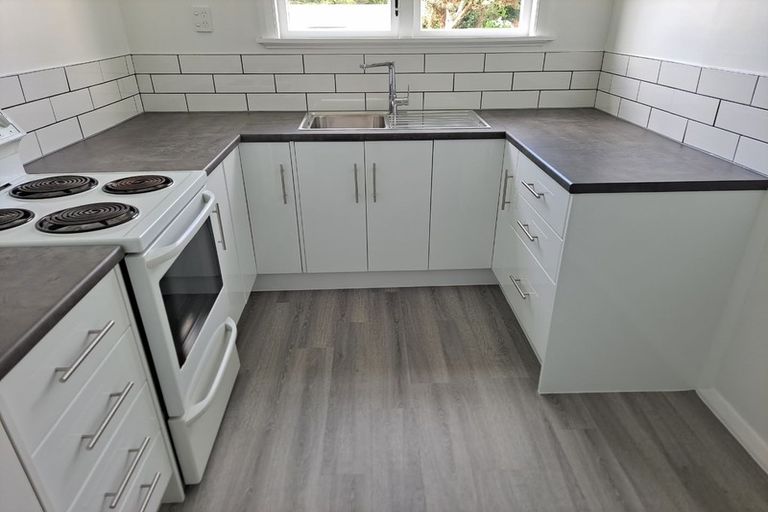 Photo of property in 12-14 Dixon Avenue, Hawera, 4610