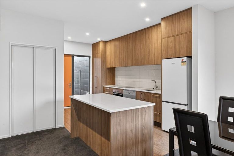 Photo of property in 10 Packard Crescent, Halswell, Christchurch, 8025