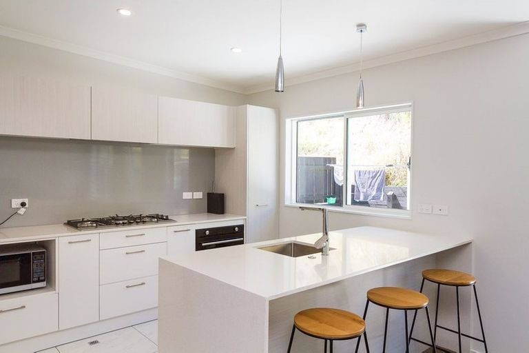 Photo of property in 7 Pacific View, Whitby, Porirua, 5024