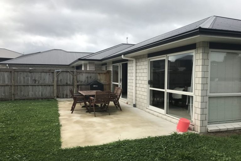 Photo of property in 11 Iris Place, Grandview Heights, Hamilton, 3200