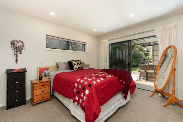 Photo of property in 18 Southill Way, Pyes Pa, Tauranga, 3112