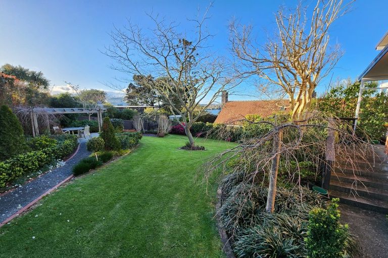 Photo of property in 1/29 Pupuke Road, Takapuna, Auckland, 0622