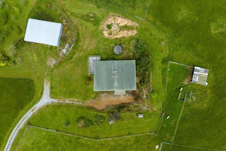 Photo of property in 33 Signal Road, Okaihau, 0475