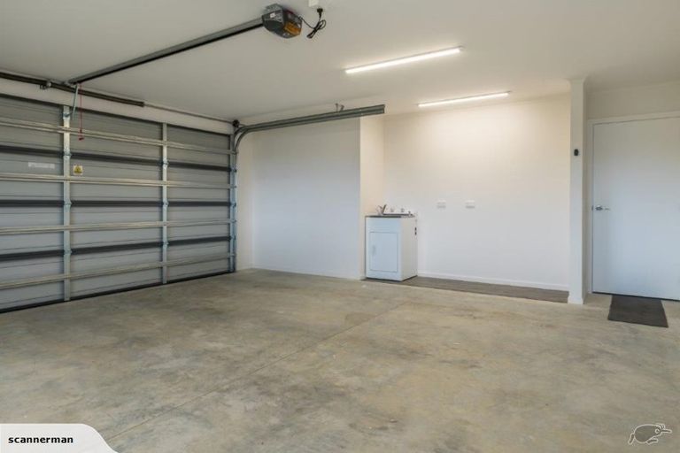 Photo of property in 35 Grandvista Drive, Green Island, Dunedin, 9018