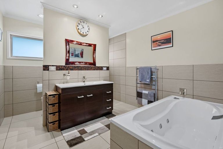 Photo of property in 19 Cookham Place, Maunu, Whangarei, 0179