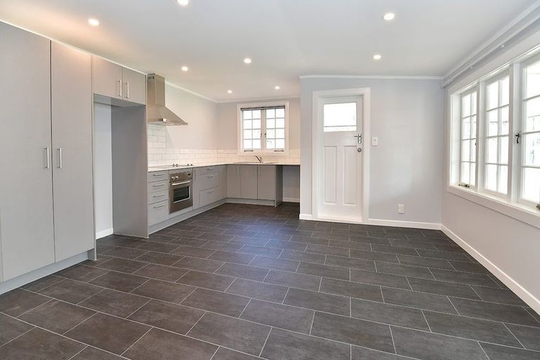 Photo of property in 1 Mary Keane Lane, Parakai, 0830