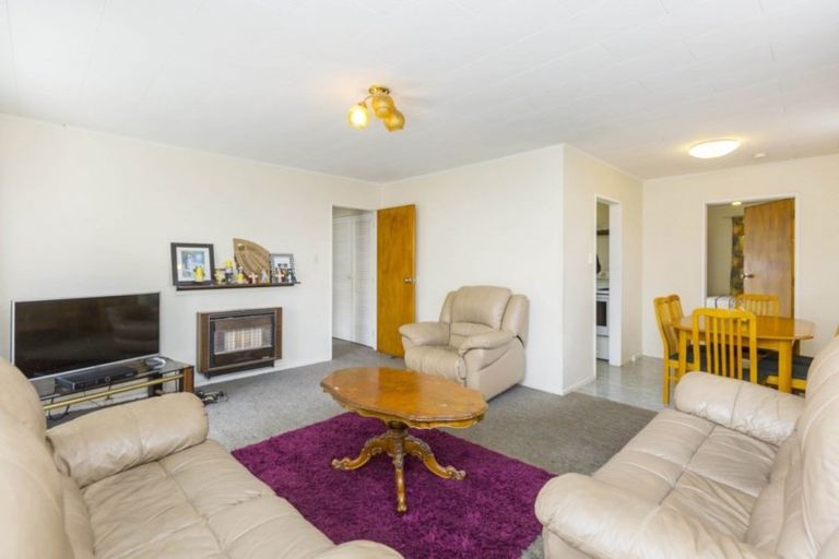 Photo of property in 77 Martin Street, Wallaceville, Upper Hutt, 5018