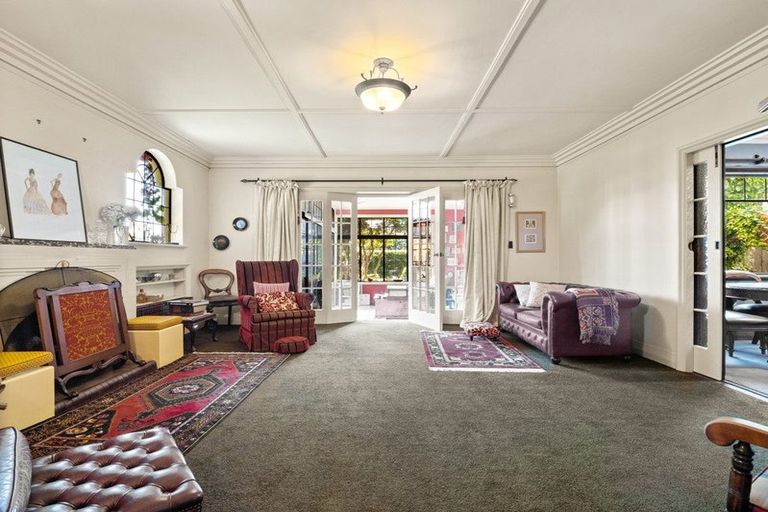 Photo of property in 11 Valpy Street, Saint Clair, Dunedin, 9012